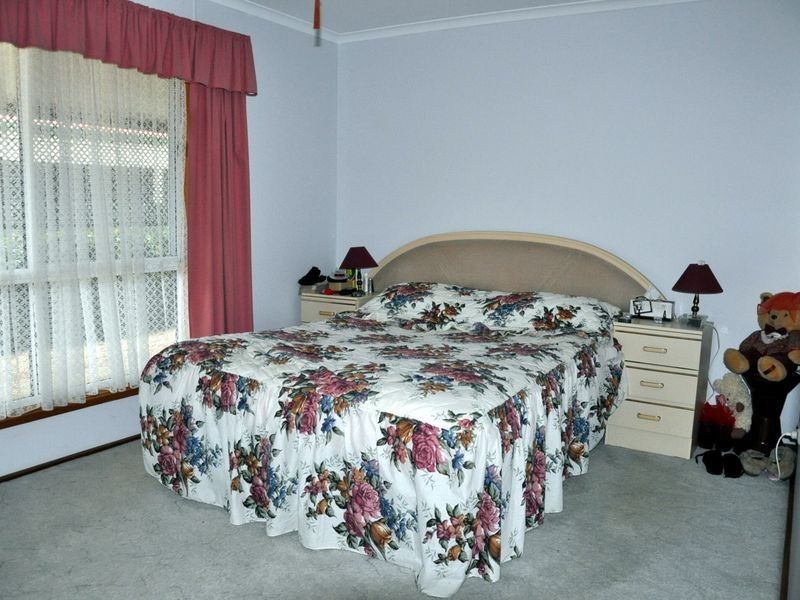 166 Canterbury Road, Victor Harbor SA 5211