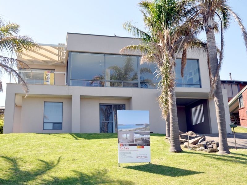 2/27 The Crescent, Mccracken SA 5211