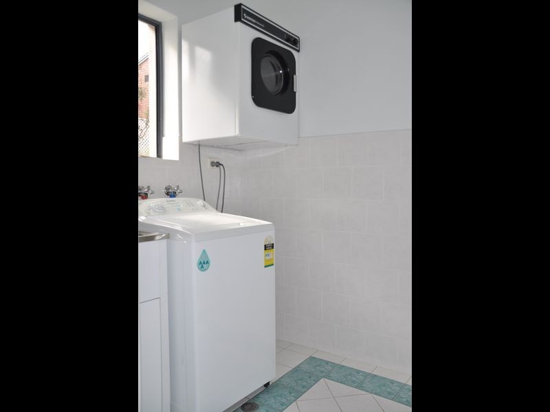 2/27 The Crescent, Mccracken SA 5211