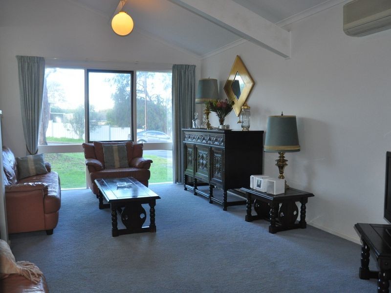 5 Norfolk Avenue, Victor Harbor SA 5211