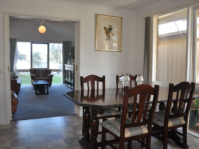 5 Norfolk Avenue, Victor Harbor SA 5211