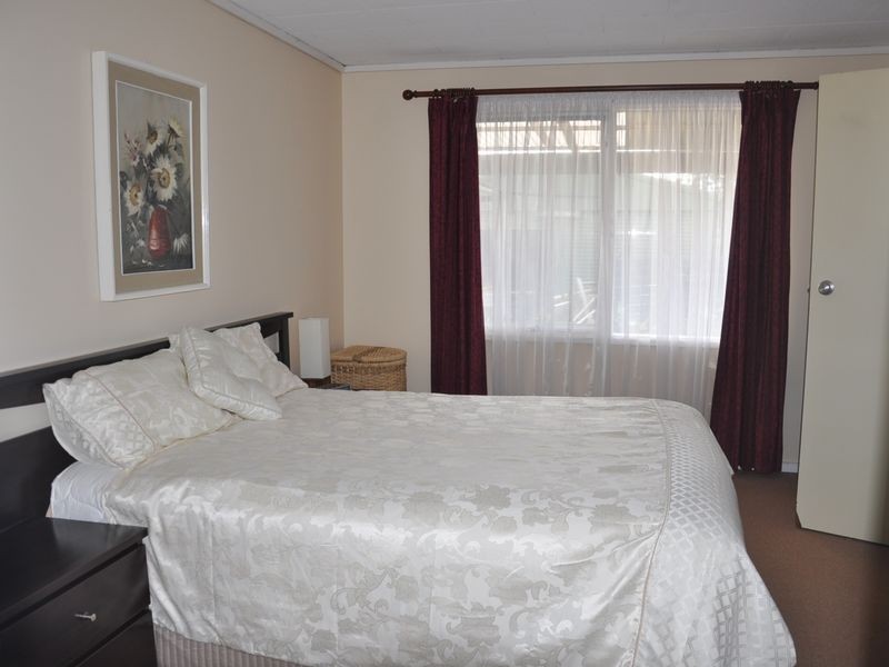 10 Higgins Street, Encounter Bay SA 5211