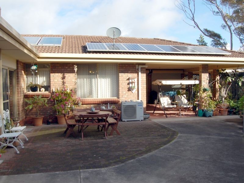 6 Wattle Drive, Mccracken SA 5211