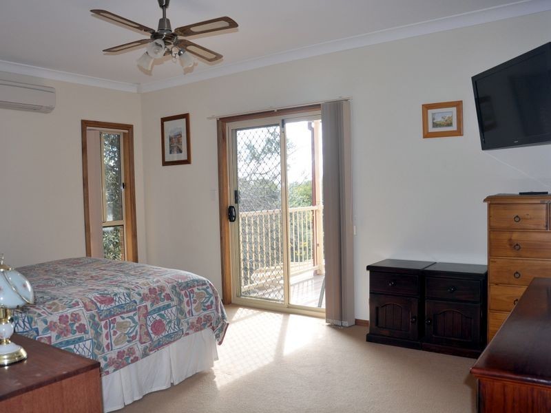 13 Clive Avenue, Encounter Bay SA 5211