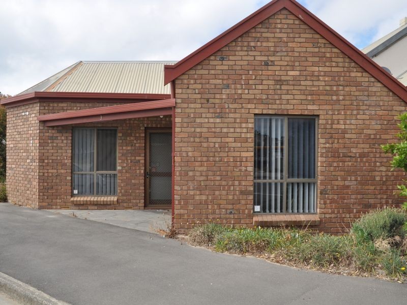 3 Eyre Terrace, Victor Harbor SA 5211
