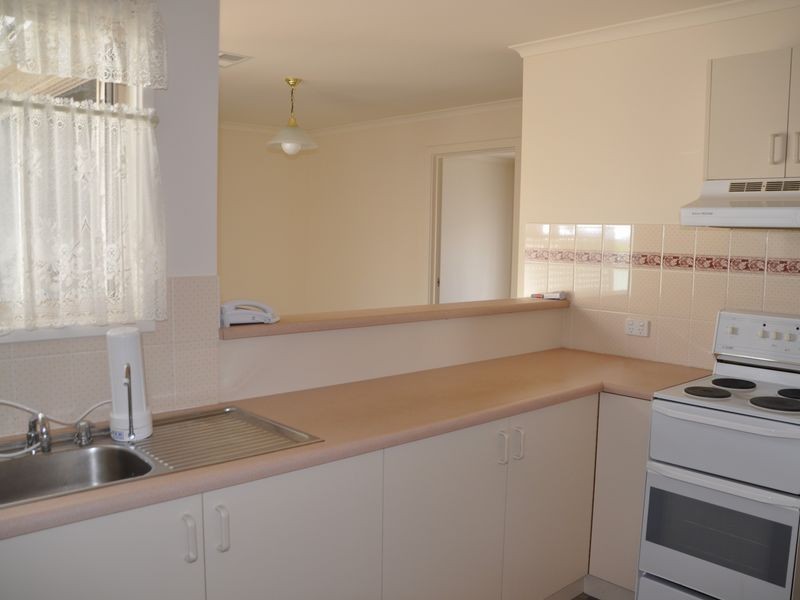 4 Rosetta Village, Encounter Bay SA 5211