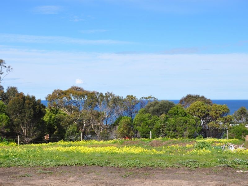 16 Stonehut Circuit, Encounter Bay SA 5211