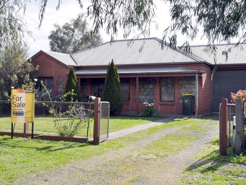 7 Forrest Street, Victor Harbor SA 5211