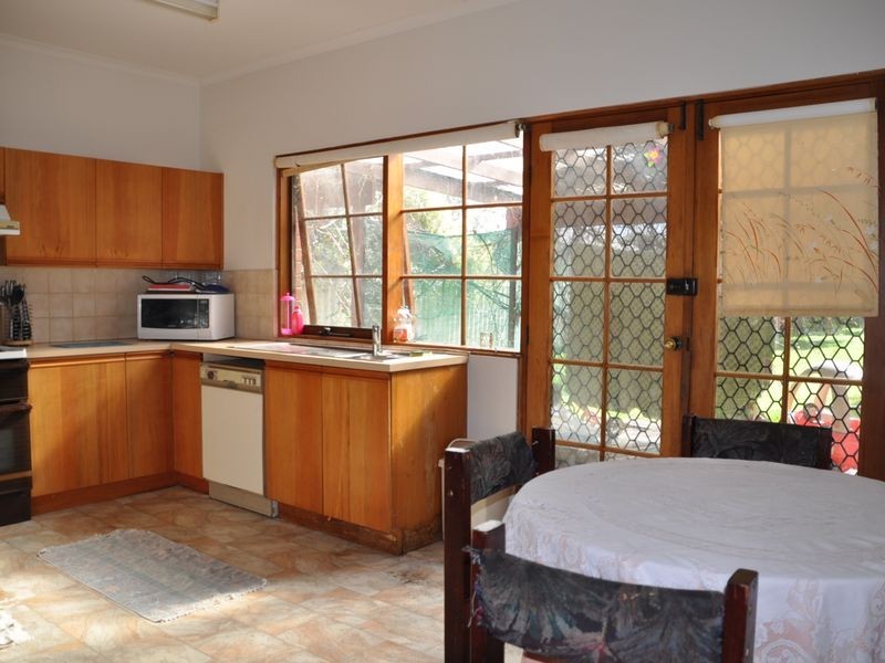 7 Forrest Street, Victor Harbor SA 5211