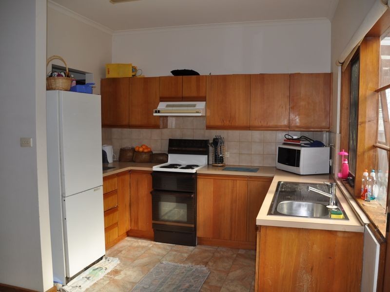 7 Forrest Street, Victor Harbor SA 5211