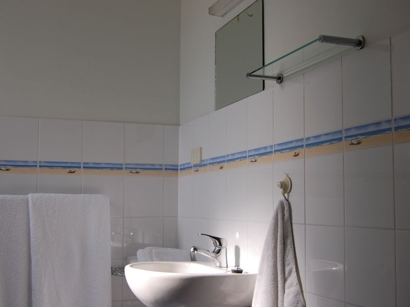 27 & 28 No Hindmarsh Road, Mccracken SA 5211
