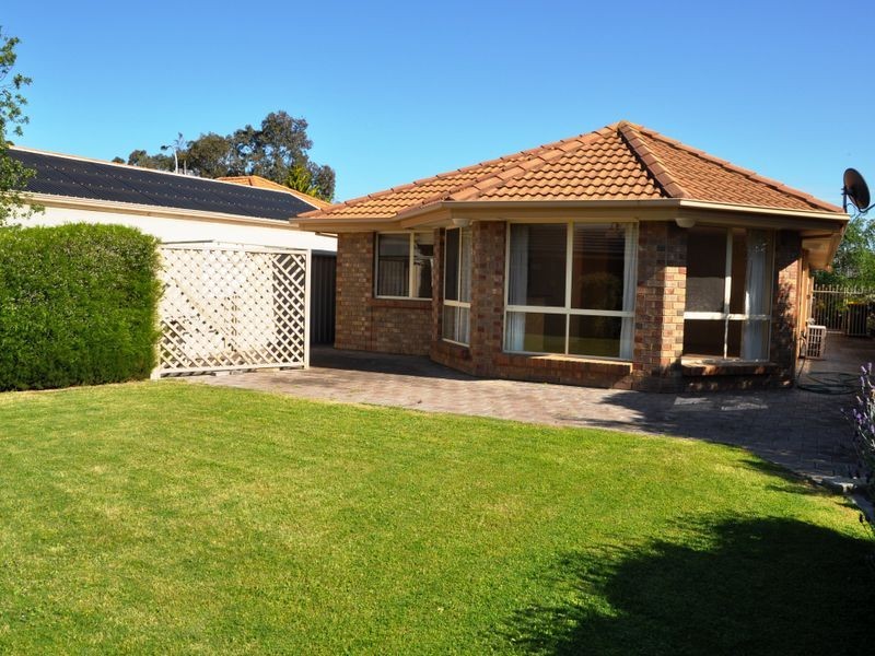 4 Windjammer Court, Encounter Bay SA 5211