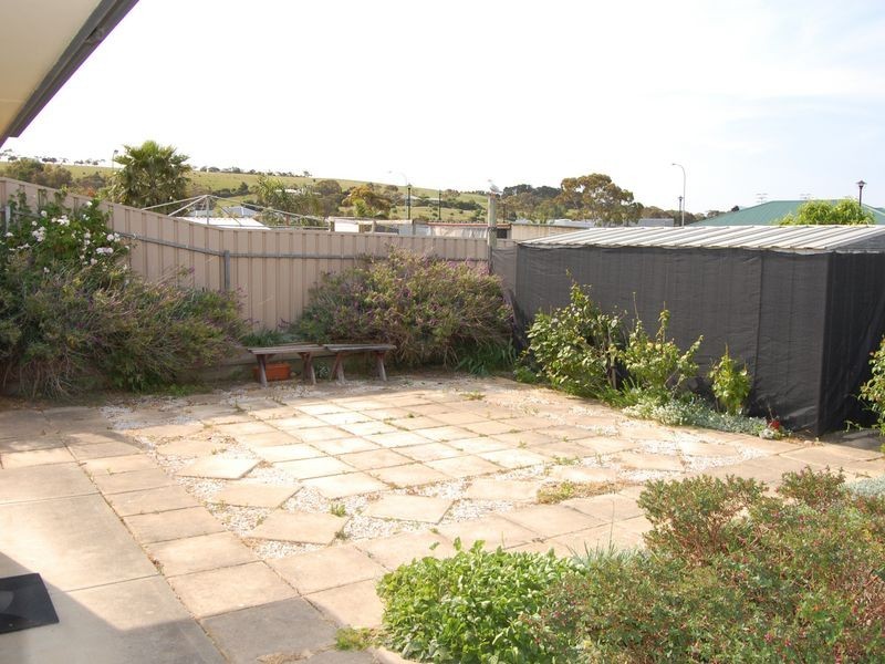 8 Poltong Crescent, Encounter Bay SA 5211