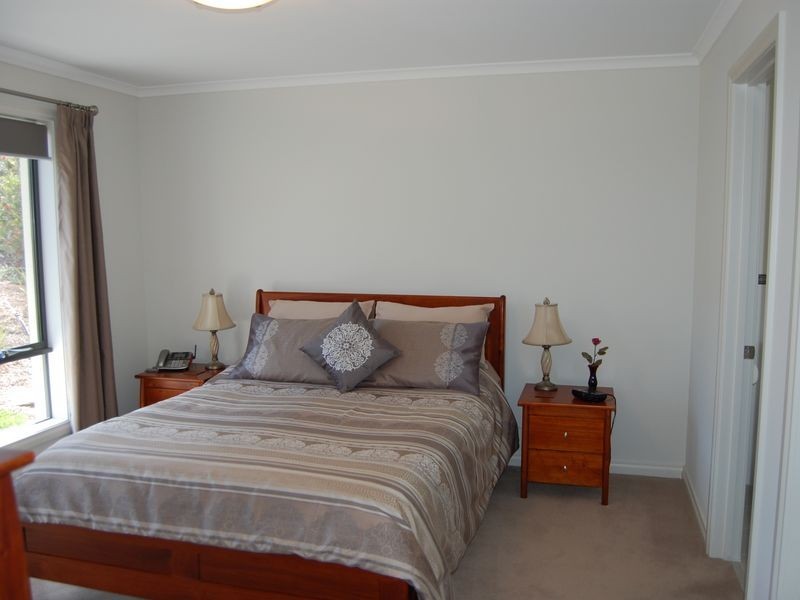 25 Wishart Crescent, Encounter Bay SA 5211