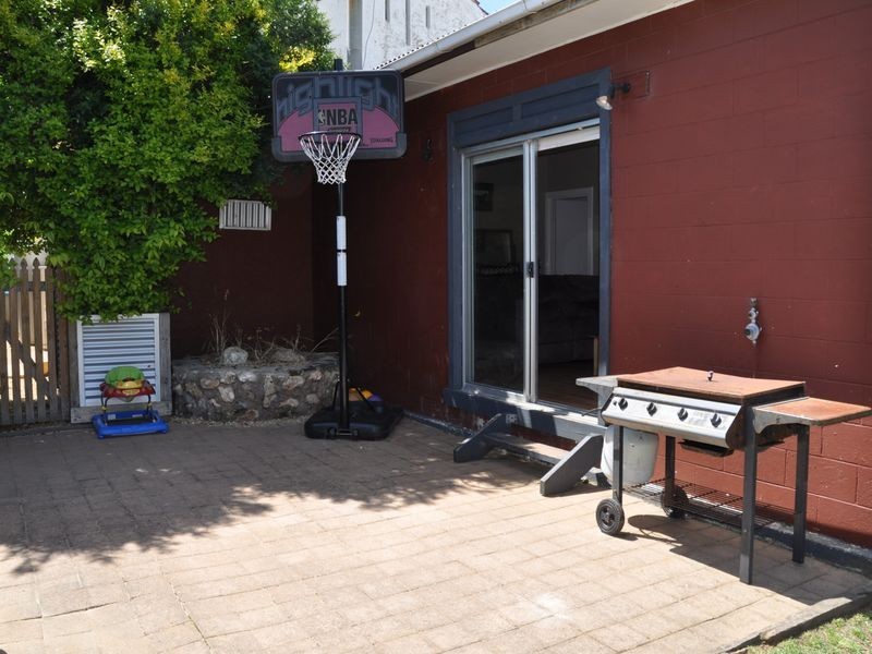 14 Leworthy Street, Victor Harbor SA 5211