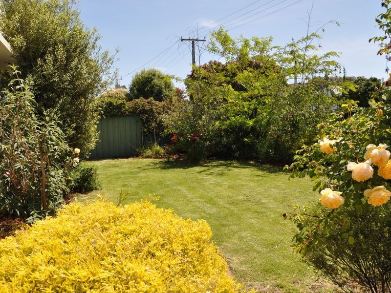 14 Leworthy Street, Victor Harbor SA 5211