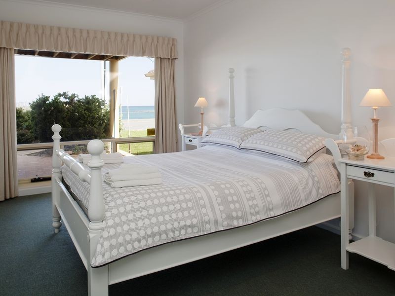 10a Basham Parade, Port Elliot SA 5212