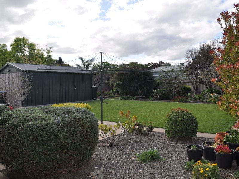 4 Altman Avenue, Victor Harbor SA 5211