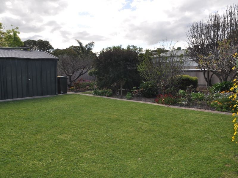 4 Altman Avenue, Victor Harbor SA 5211