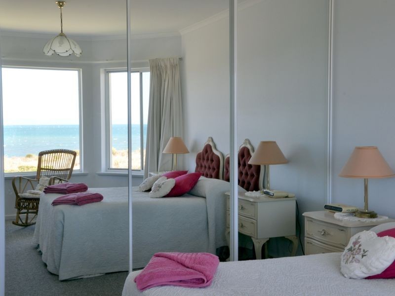 50 Esplanade, Victor Harbor SA 5211