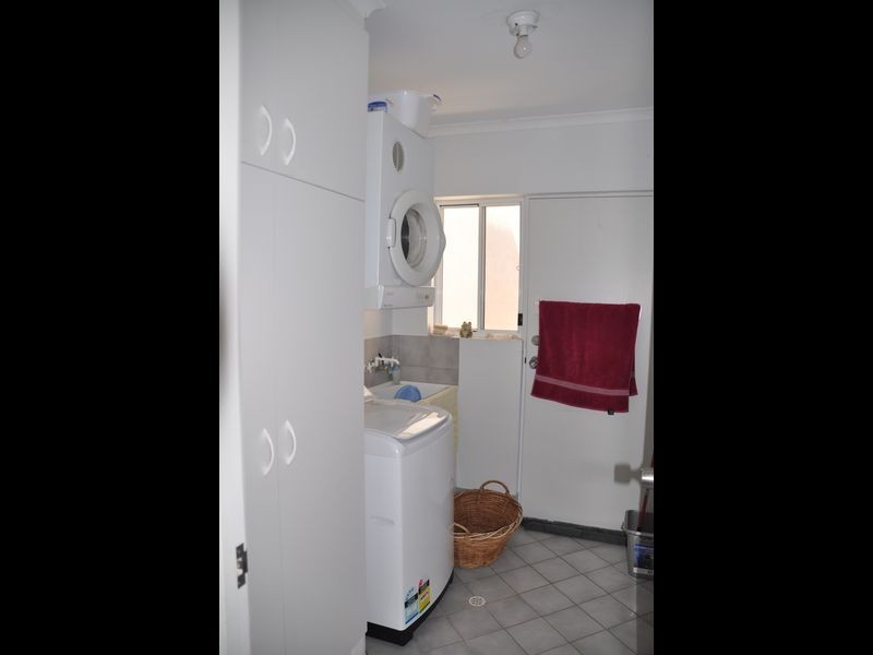 50 Esplanade, Victor Harbor SA 5211