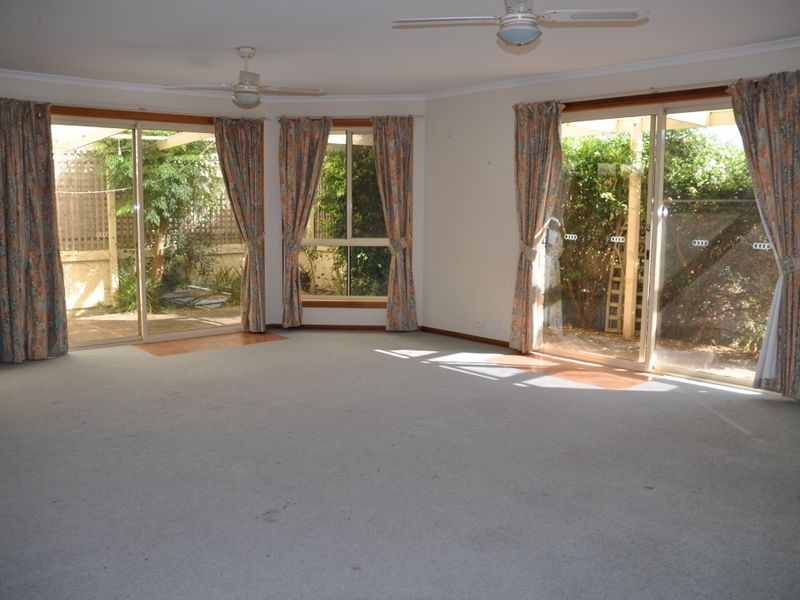 30 Cudmore Road, Mccracken SA 5211