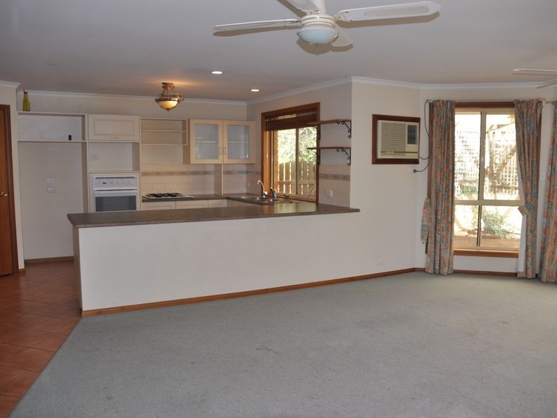 30 Cudmore Road, Mccracken SA 5211