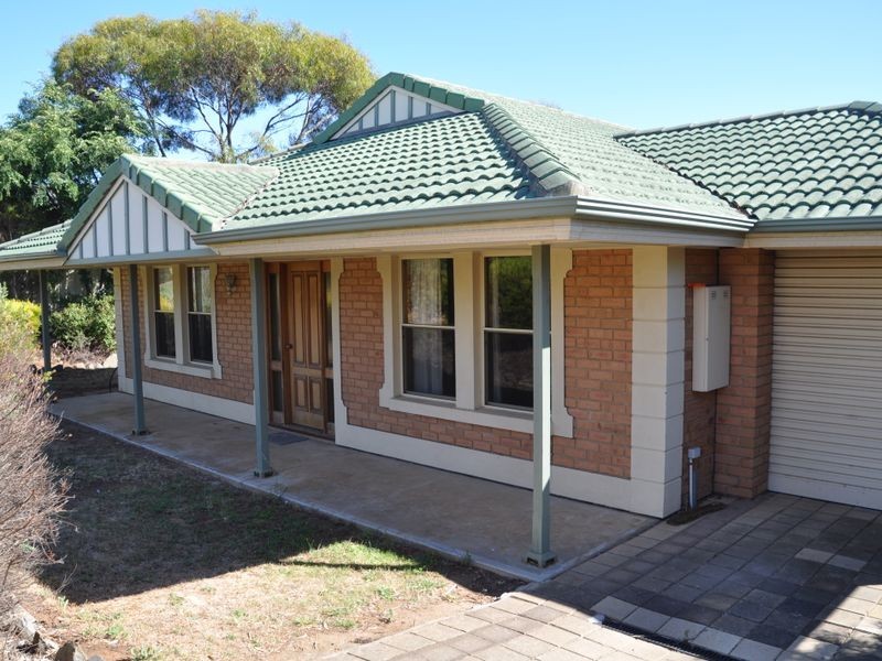 30 Cudmore Road, Mccracken SA 5211