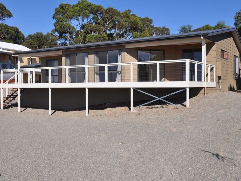 11 Lawson Street, Victor Harbor SA 5211