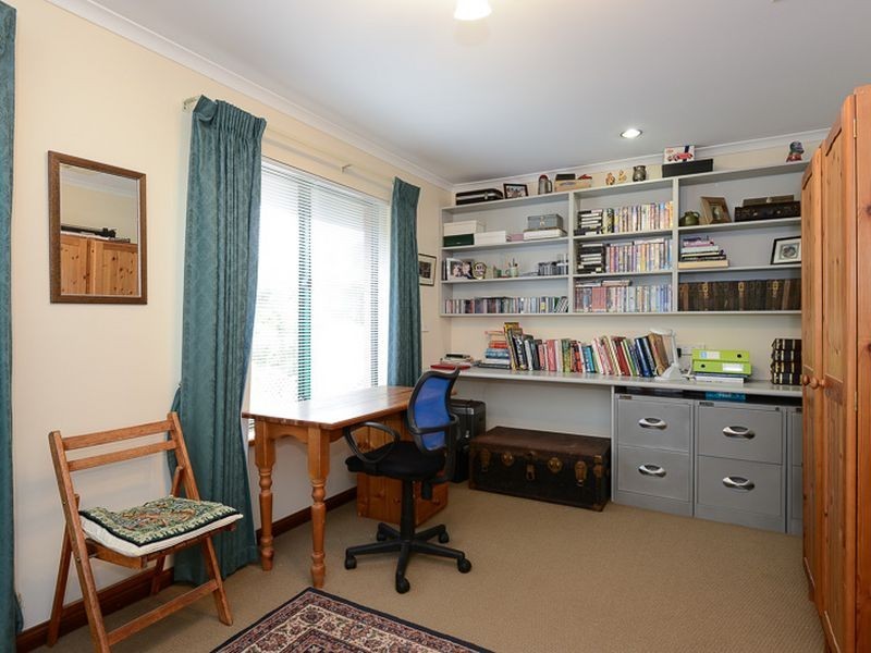 20 Stone Hut Circuit, Encounter Bay SA 5211