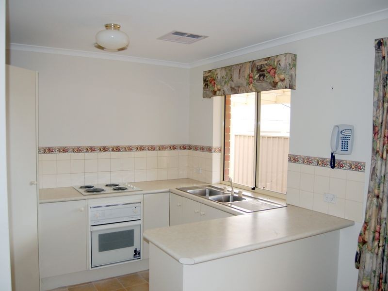 3 Beverley Grove, Encounter Bay SA 5211