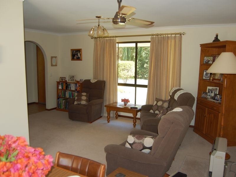 20 Galpin Avenue, Victor Harbor SA 5211