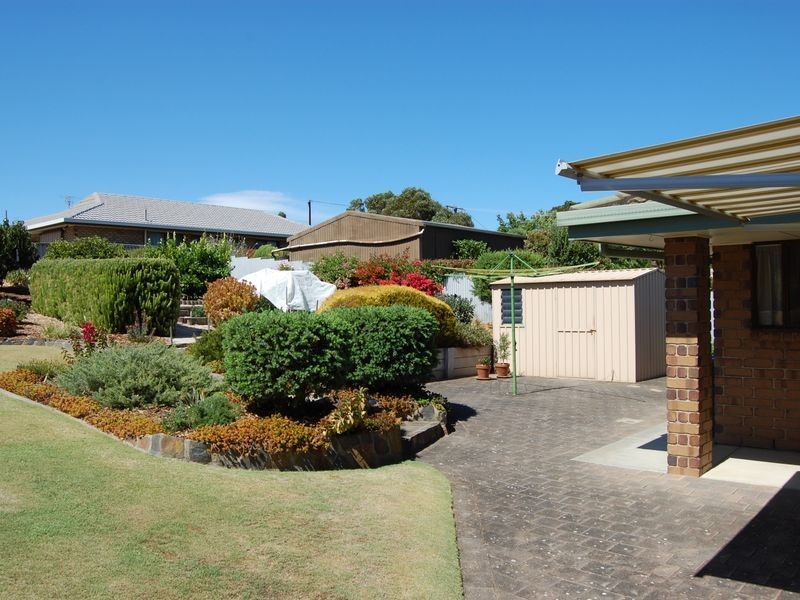 20 Galpin Avenue, Victor Harbor SA 5211