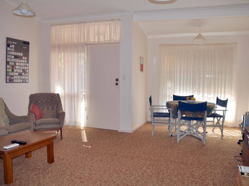 1/12 Galpin Avenue, Victor Harbor SA 5211
