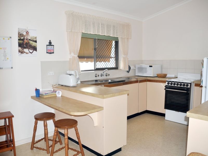 1/12 Galpin Avenue, Victor Harbor SA 5211
