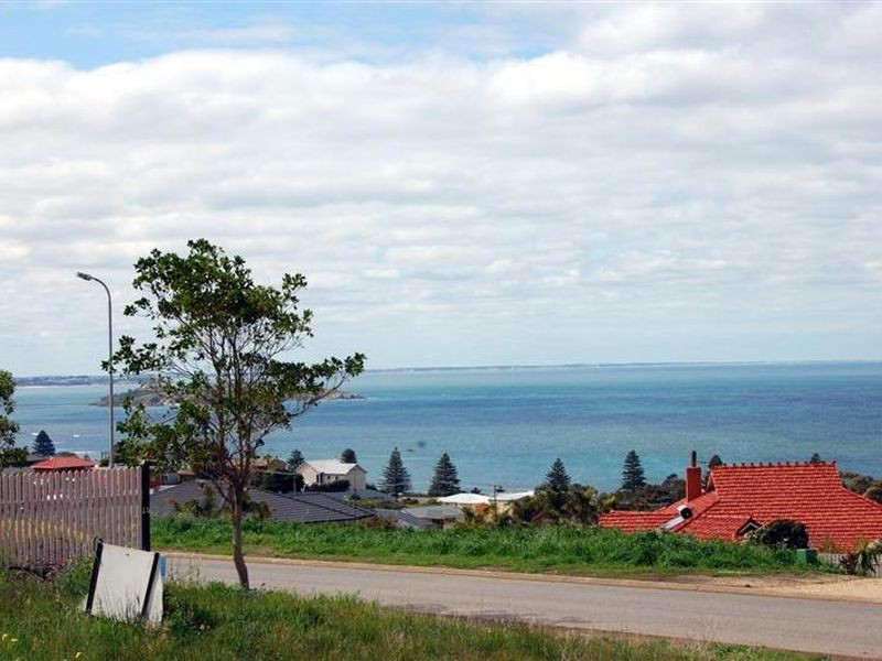 13 Millard Court, Encounter Bay SA 5211