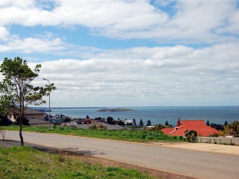 13 Millard Court, Encounter Bay SA 5211