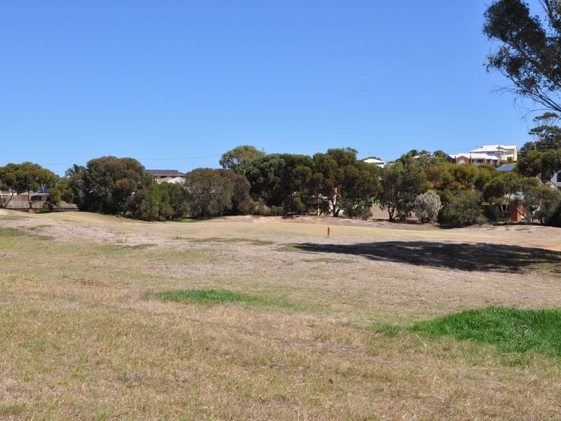 33 Tyrone Street, Mccracken SA 5211