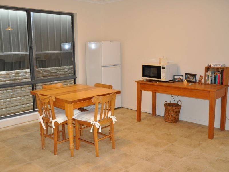 4 Yates Avenue, Hayborough SA 5211