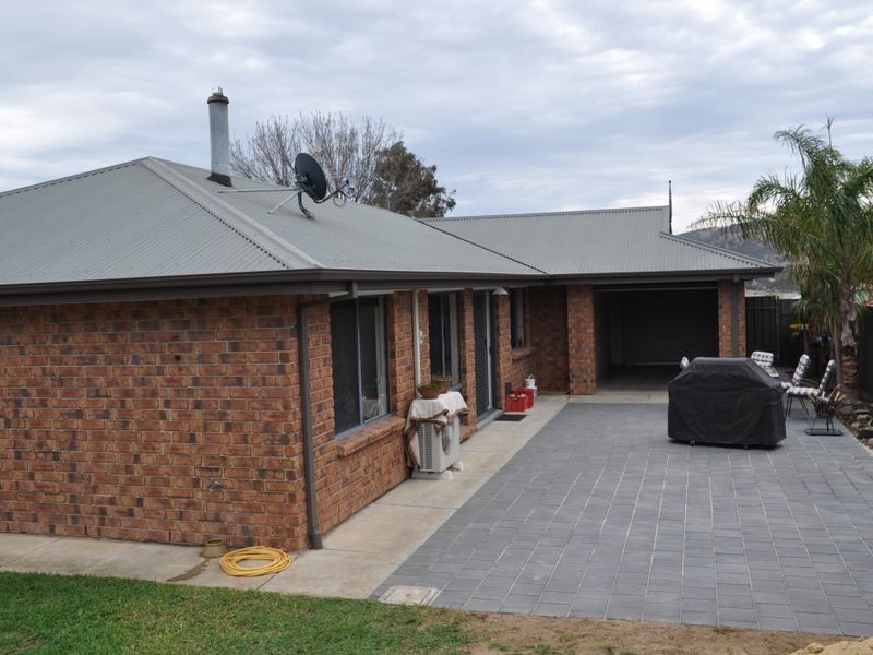 4 Yates Avenue, Hayborough SA 5211