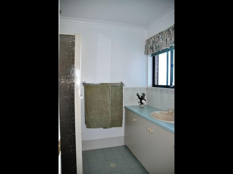 32 Southern Right Cres, Encounter Bay SA 5211