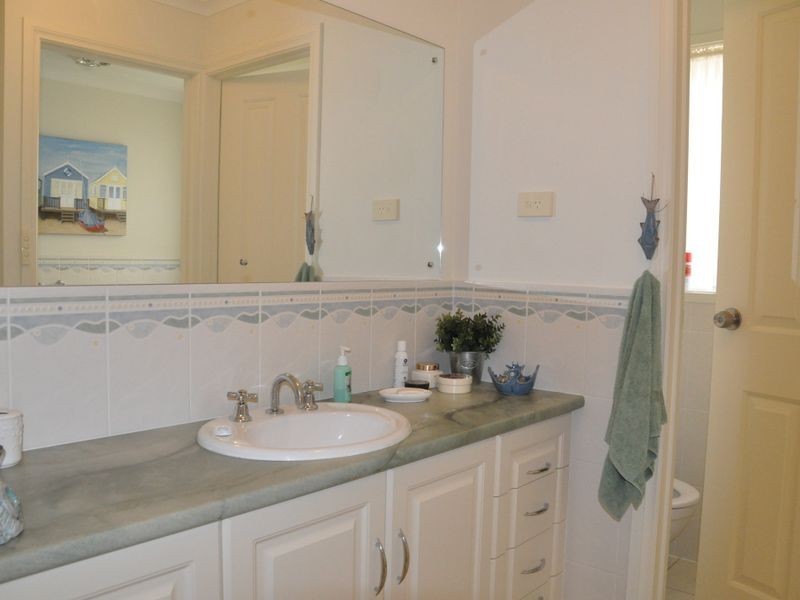 49 Heysen Parade, Hayborough SA 5211