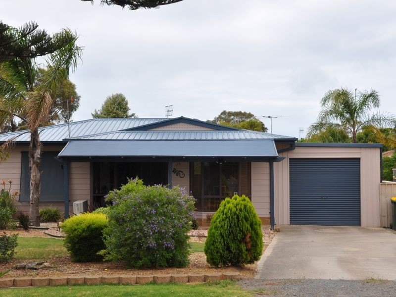 120 Bay Road, Encounter Bay SA 5211