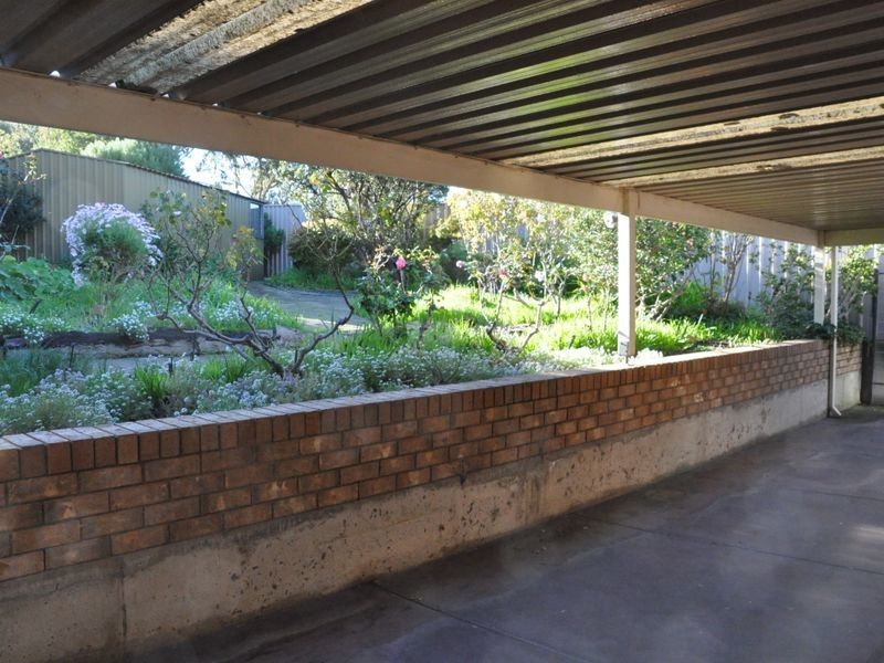 2/52 Grantley Avenue, Victor Harbor SA 5211