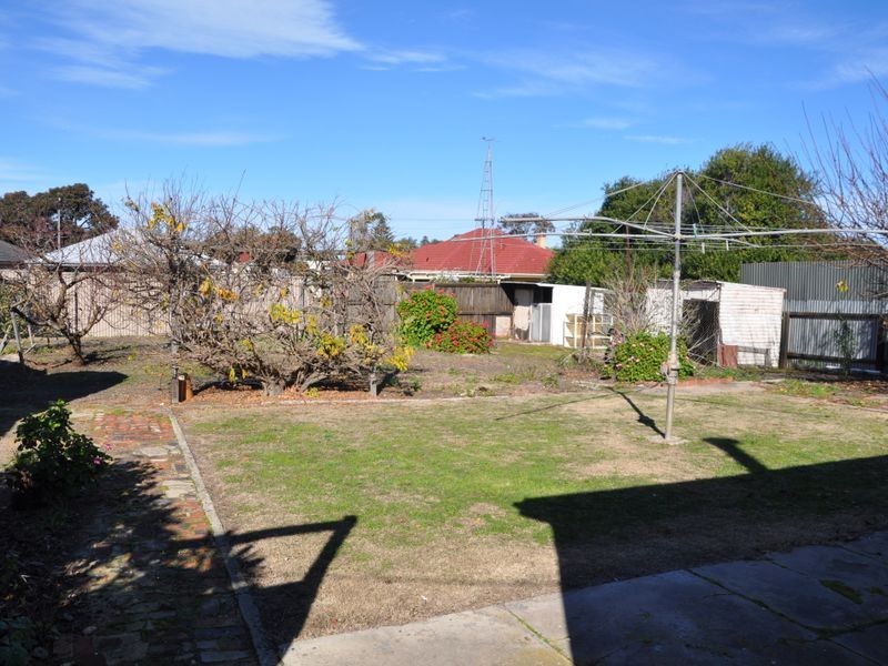 10 Swain Road, Victor Harbor SA 5211