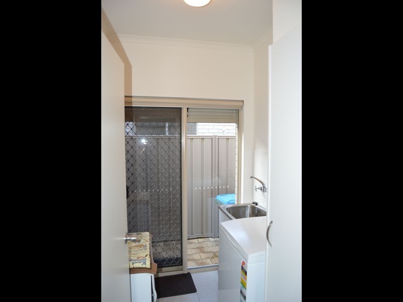 4 Smith Street, Encounter Bay SA 5211