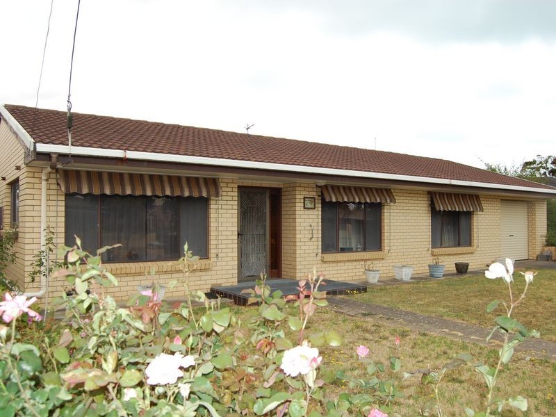 74 Crozier Road, Victor Harbor SA 5211