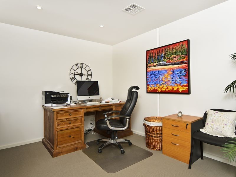 3/4 Wood Street, Encounter Bay SA 5211