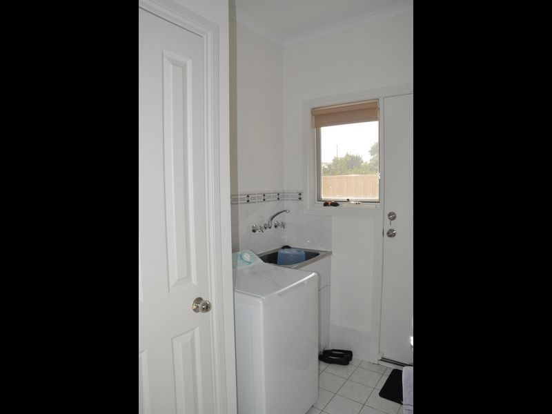 2/5 Smith Street, Encounter Bay SA 5211