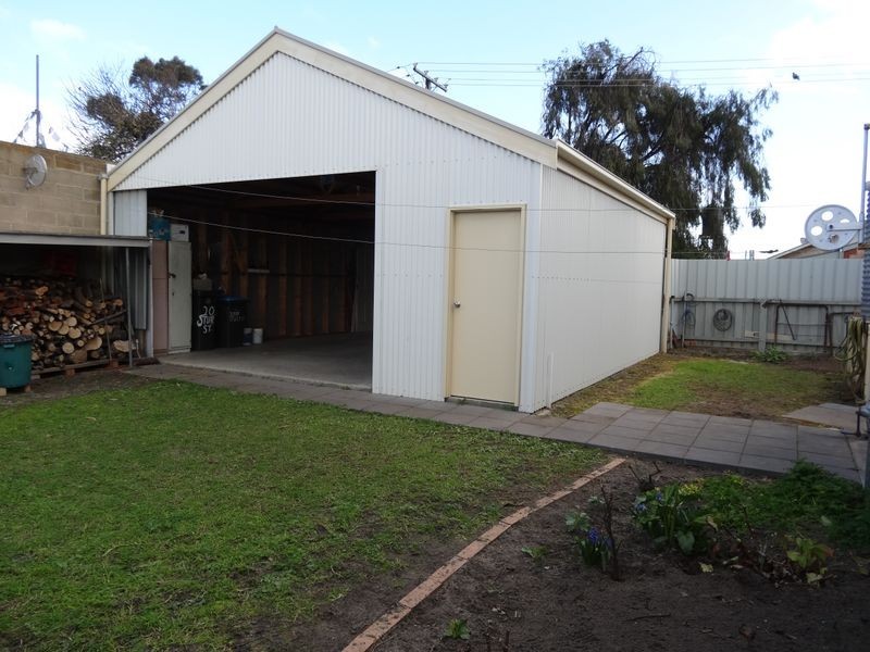 20 Sturt Street, Victor Harbor SA 5211